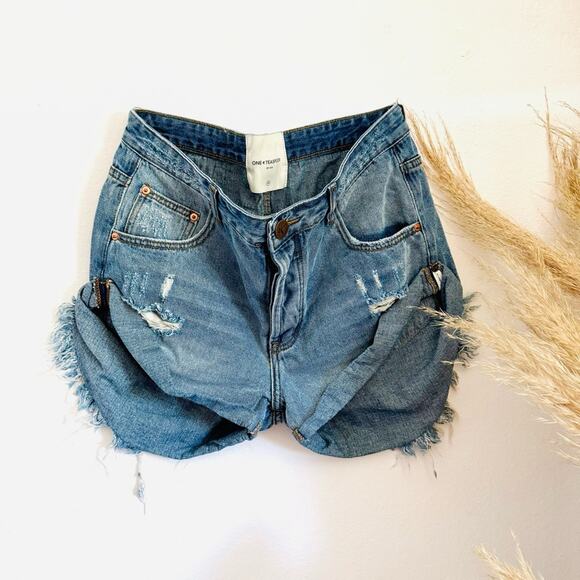 ONE TEASPOON Long Rise Bandits Distressed Blue Wash Raw Denim Cutoffs Shorts 28 - Picture 1 of 11